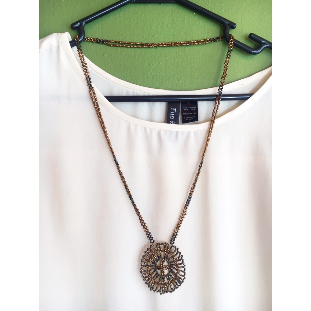 Beaded necklace